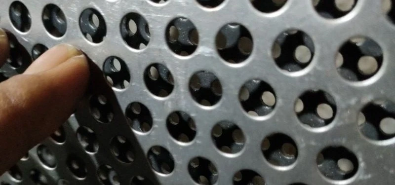Jual Plat Lubang Berkualitas